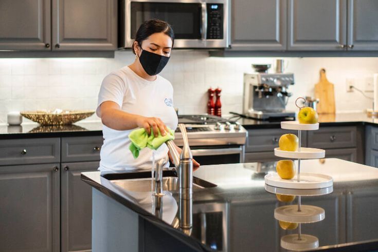 Kitchen Cleaning